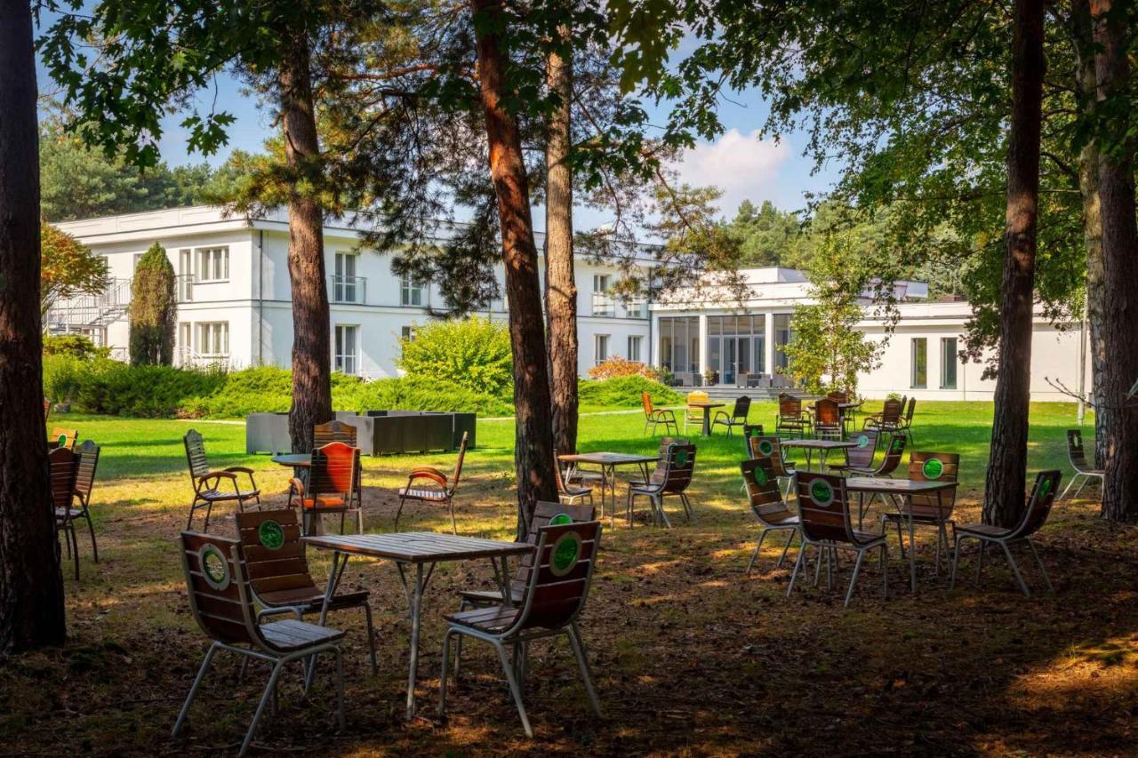 Perla Lesna Nadarzyn Bed & Breakfast ภายนอก รูปภาพ